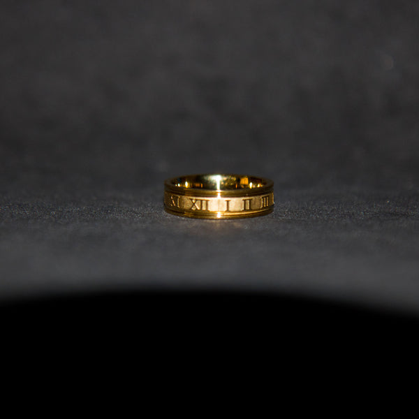 Roman Numeral Ring - Gold - Luxsy Jewels