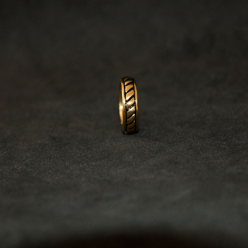 Rope Ring - Gold - Luxsy Jewels