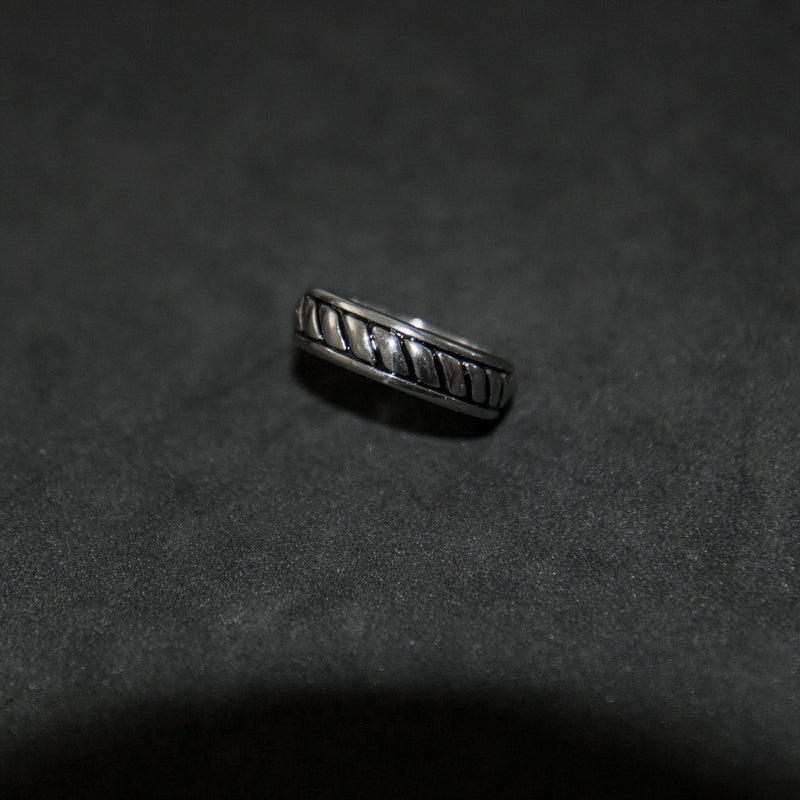 Rope Ring - Silver - Luxsy Jewels