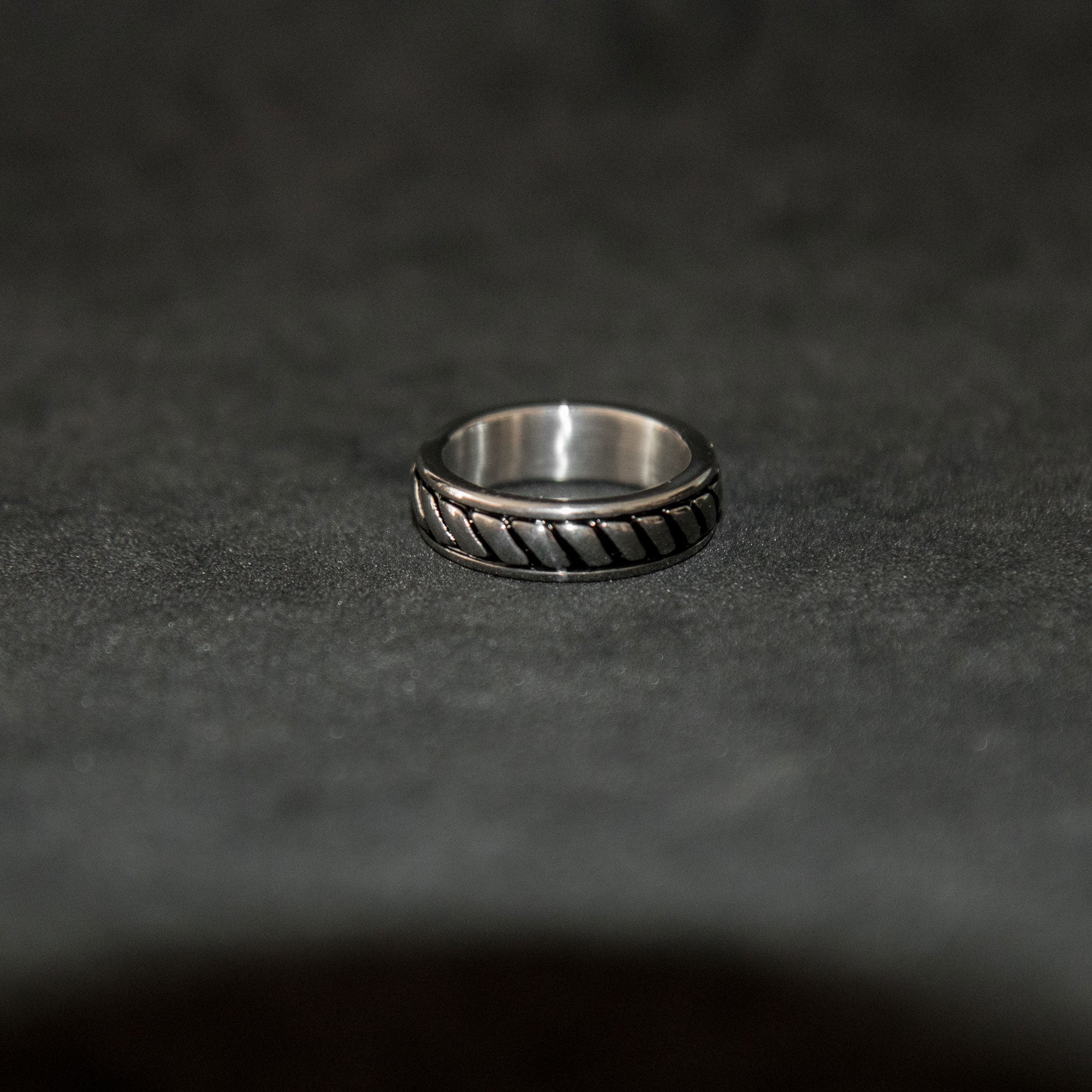 Silver Rope Ring – Luxsy Jewels