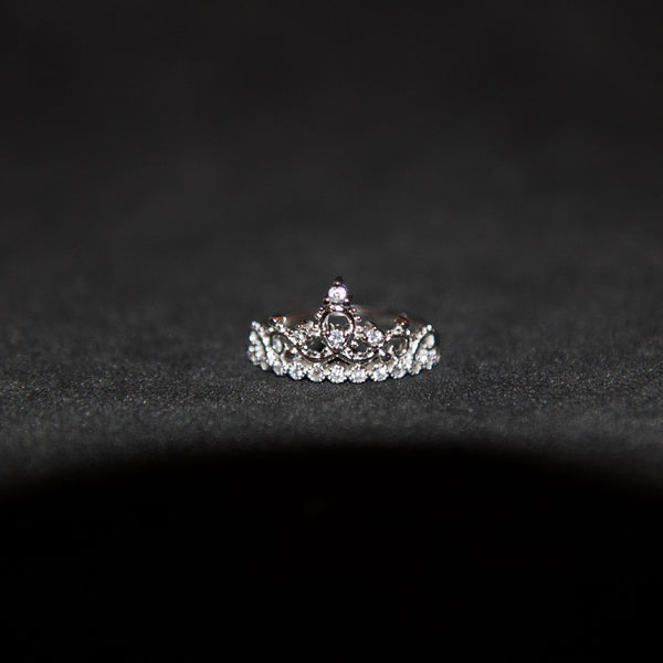 Luxsy Crown Ring - 925 Silver - Luxsy Jewels