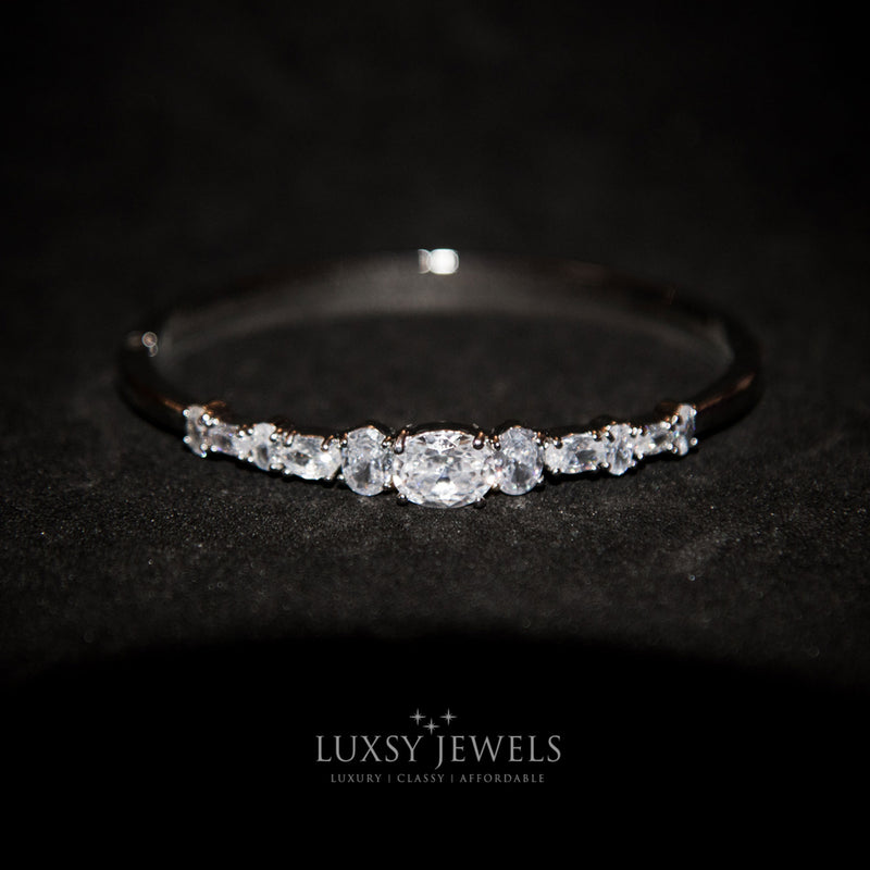 Luxsy Sonya Bangle - Luxsy Jewels