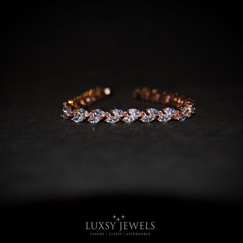 The Luxsy Feuille Bracelet - Rose Gold - Luxsy Jewels