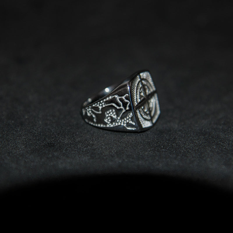 Compass Ring - Silver - Luxsy Jewels