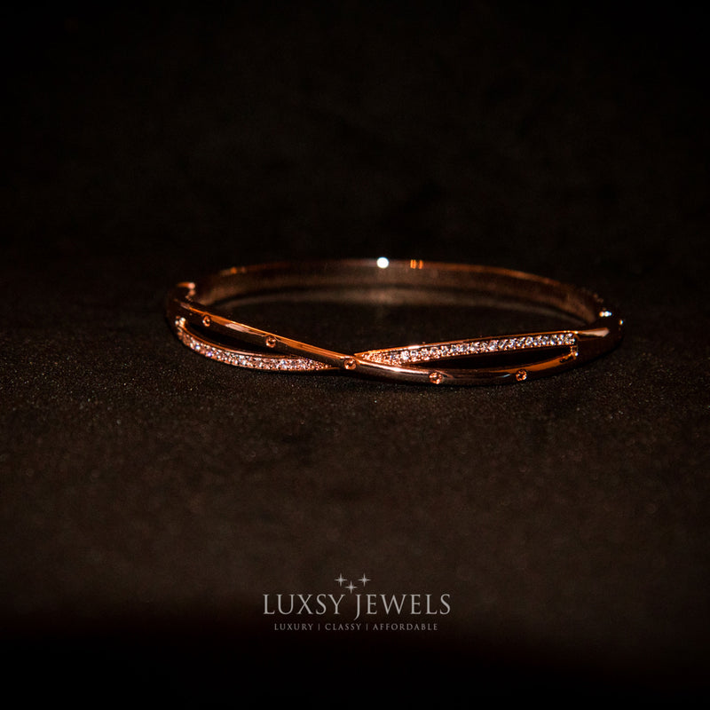 Luxsy Infinite Bangle - Luxsy Jewels