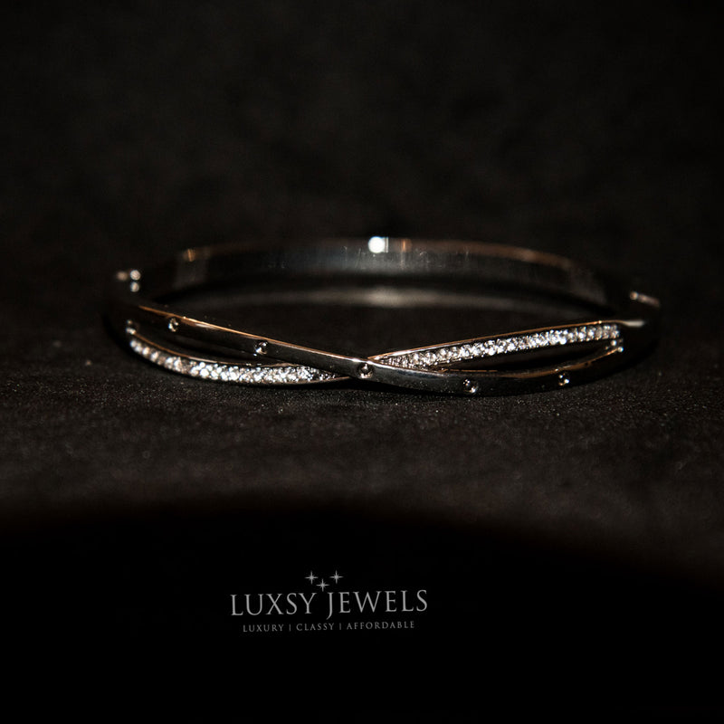 Luxsy Infinite Bangle - Luxsy Jewels
